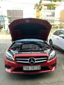 thay ắc quy varta cho xe merc c300