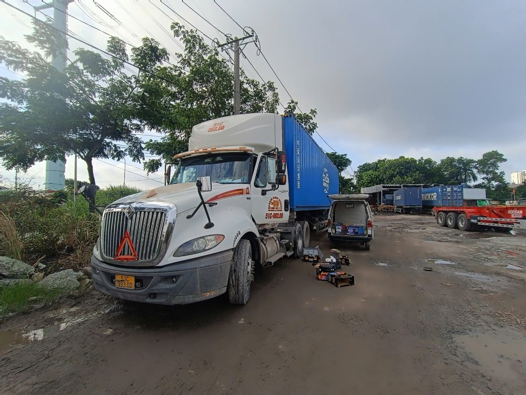 DỊCH VỤ THAY ẮC QUY, CỨU HỘ ẮC QUY, THU MUA ẮC QUY CŨ TẠI QUẢNG NAM – ĐÀ NẴNG