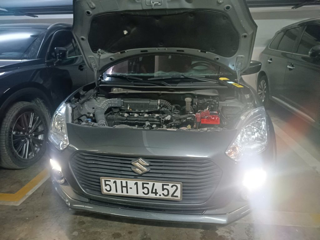 thay ắc quy cho xe suzuki swift